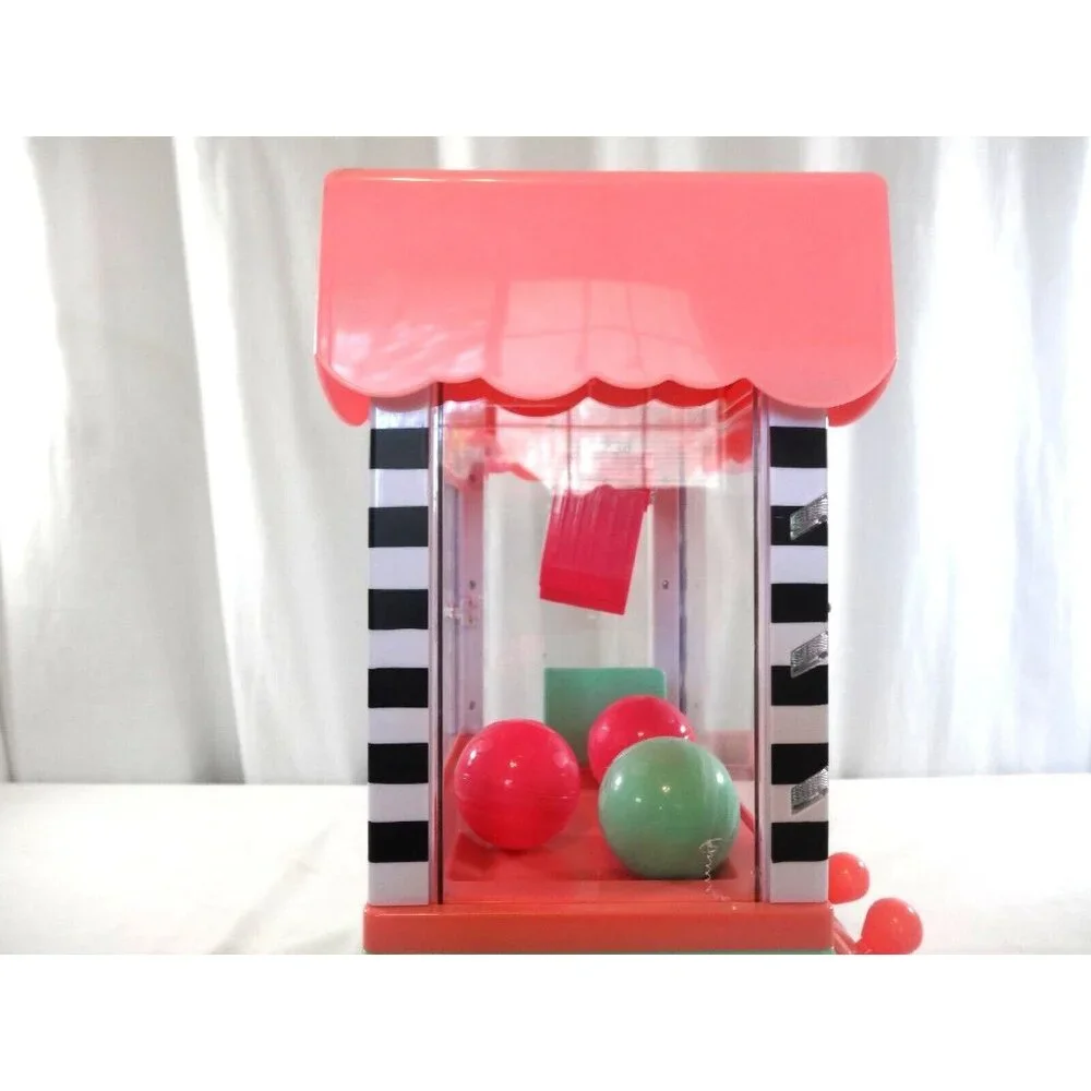 LOL Surprise Minis Claw Machine‎ Playset with  Mini Balls